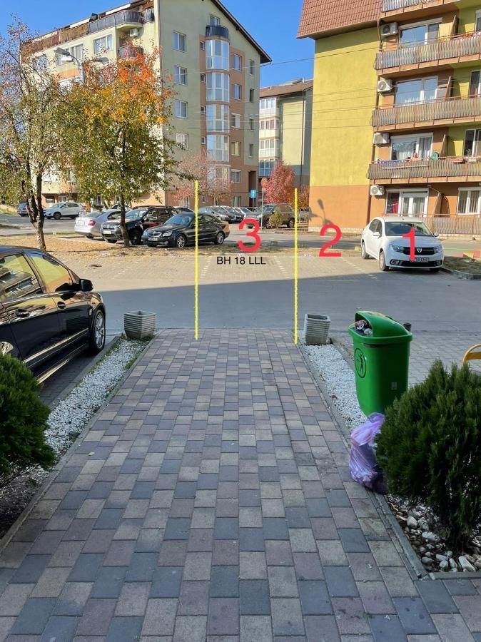 Prima Residence Apartment Oradea Eksteriør billede