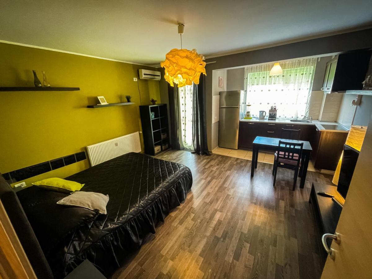 Prima Residence Apartment Oradea Eksteriør billede