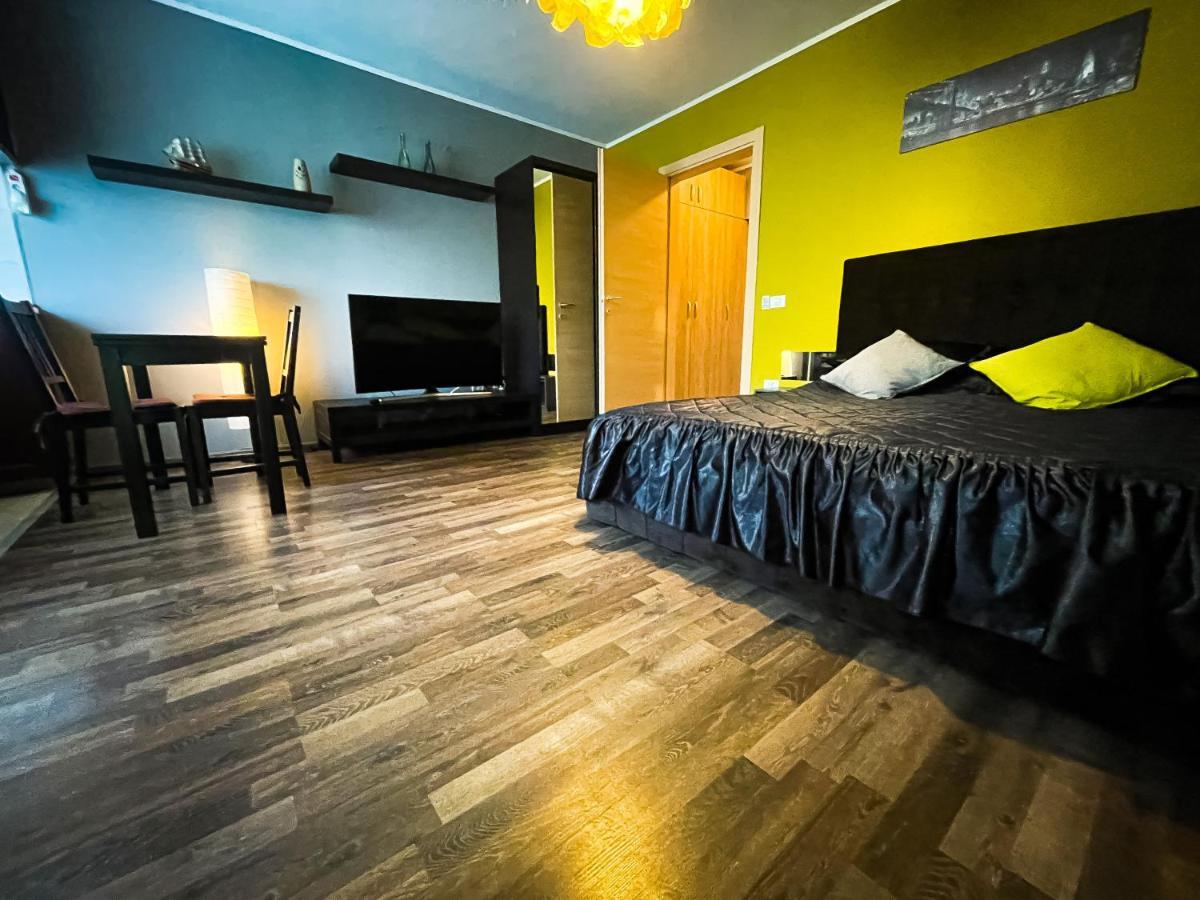 Prima Residence Apartment Oradea Eksteriør billede