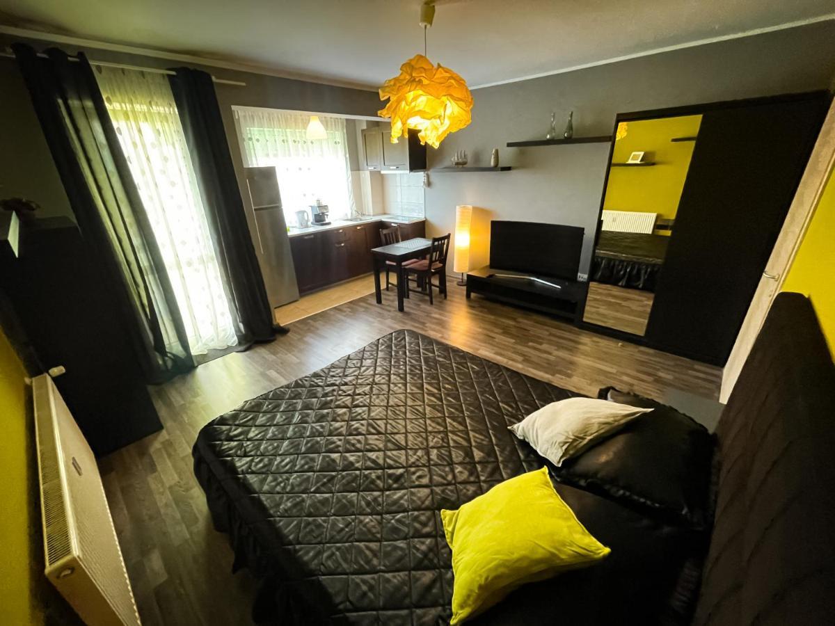 Prima Residence Apartment Oradea Eksteriør billede