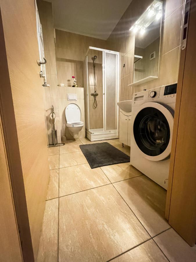 Prima Residence Apartment Oradea Eksteriør billede